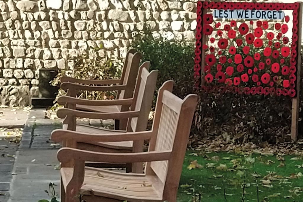 Remembrance Day Garden Benches Handcrafted Outdoor Wealden Benches remembrance-day-garden-benches-handcrafted-outdoor-wealden-benches