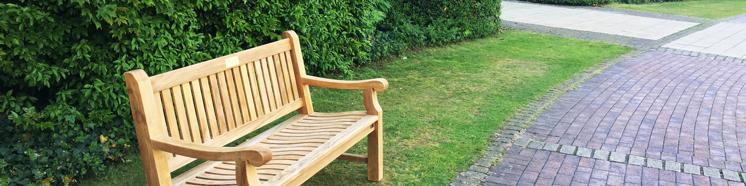Outdoor Benches for Sports Clubs & Grounds