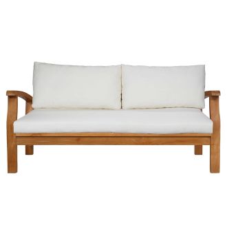 outdoor-garden-day-bed-white-cushions