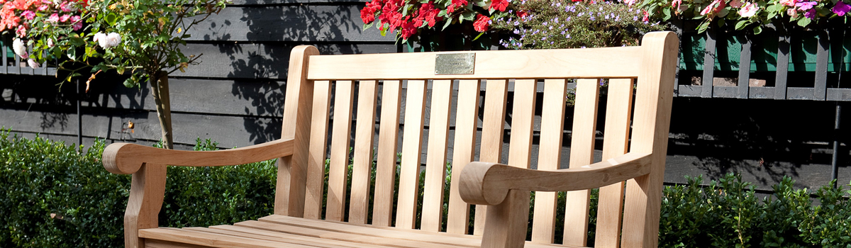 nationwide delivery available memorial benches uk